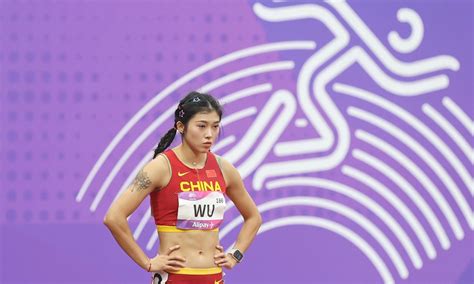 Hot girl điền kinh Trung Quốc Wu Yanni mất HCB vì đội điền kinh Ấn Độ kiện đến cùng