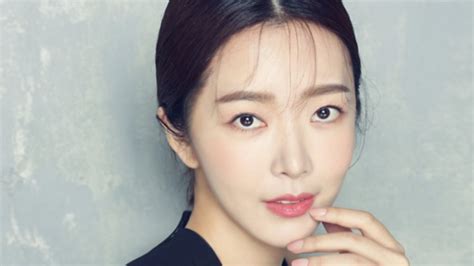 Bintang Drama Oasis Bae Seulgi Bergabung Dengan Agensi Chan