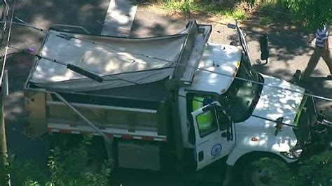 Images Motorcycle Crashes Into Dump Truck