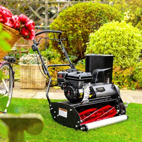 Cobra Fortis 14L 35cm 14 Self Propelled Petrol Cylinder Lawn Mower