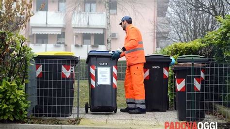 Covid Positivi O In Quarantena Come Differenziare I Rifiuti Durante