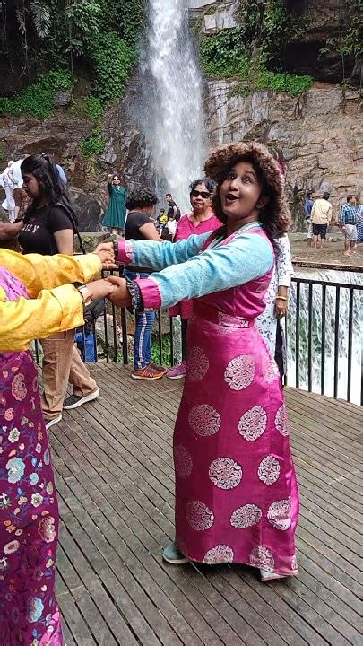 Enjoying Pahari Look😍🤩 In Front Of Waterfall☺️ Gangtok Sikkim