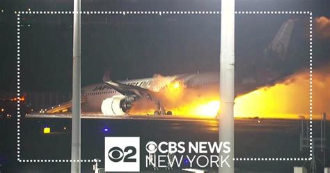 Japan Airlines Plane Bursts Into Flames After Hitting Coast Guard Plane Cbs New York