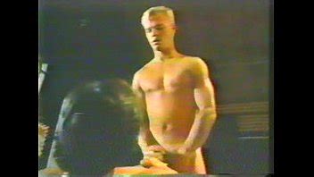 Trabaja Duro Por El Dinero Xvideos