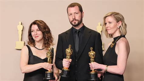 Days In Mariupol Brings First Oscar Home To Ukraine The Moscow Times