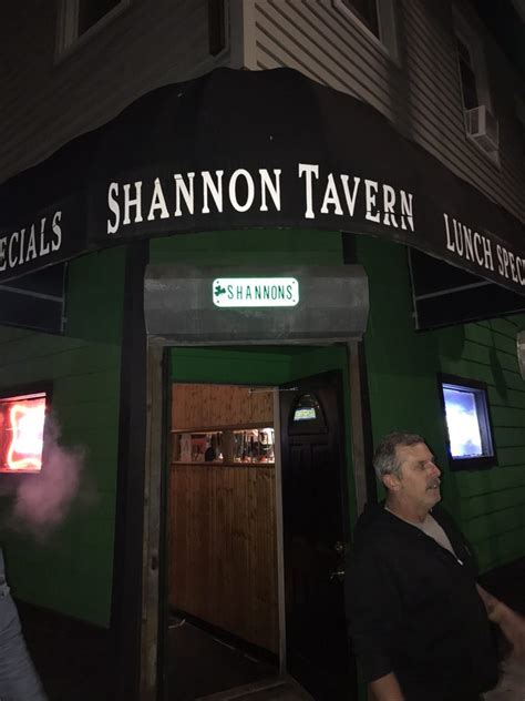 The Shannon Tavern 15 Reviews Bars 558 E 3rd St South Boston