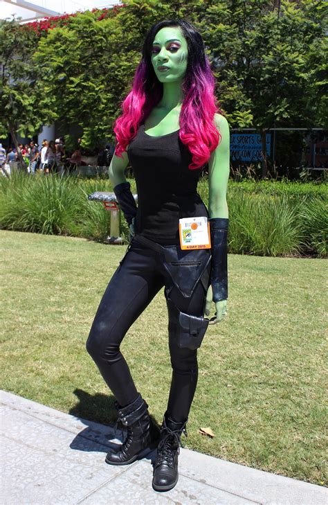 Gamora The Absolute Best Cosplays From Comic Con Popsugar Australia