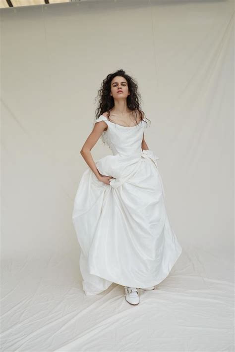 Vivienne Westwood launches her bridal collection | Vivienne westwood ...