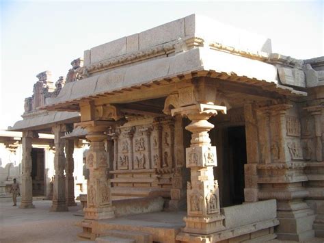 Hazara Rama Temple, Hampi - Timings, History, Best Time to Visit