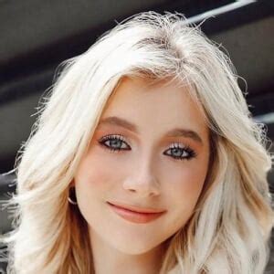 Elliana Walmsley - Age, Family, Bio | Famous Birthdays