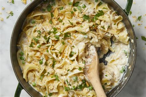 One Pot Creamy Tuna Noodle Casserole Recipe The Kitchn