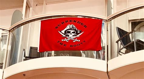 Scenes From A Gay Cruise The Randy Report