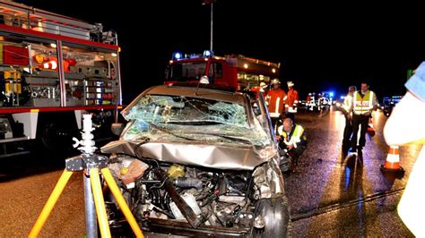 Sinsheim Bad Rappenau Mann Bei Unfall Schwer Verletzt Von Feuerwehr