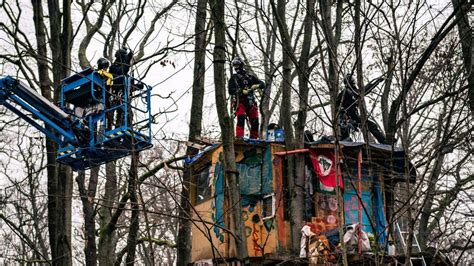 Fechenheimer Wald Frankfurter Gericht Verurteilt Klimaaktivistin