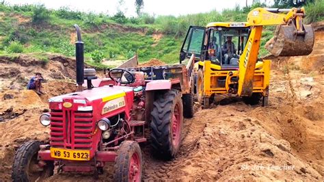 Jcb 3dx Backhoe Machine Working With Two Mahindra 475 Di Tractor For