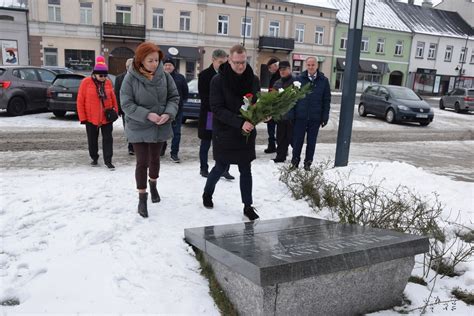 79 rocznica wyzwolenia Zduńskiej Woli Tak uczciła ją Lewica ZDJĘCIA