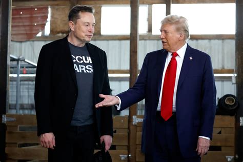 Musk Is A Character Actor Insiders Claim Elon Musk Doesn T Have Bad