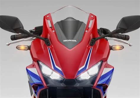 Tin xe hot Ra mắt vua côn tay Honda có ABS kênh át vía Winner X và Yamaha Exciter giá rẻ