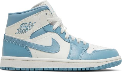 Giày Nike Air Jordan 1 Mid University Blue W Bq6472 141