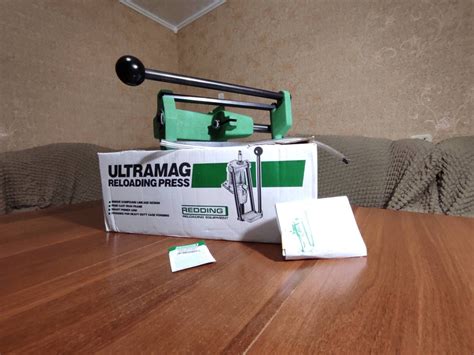 продаю пресс Redding Ultramag Reloading Press Комплектующие и