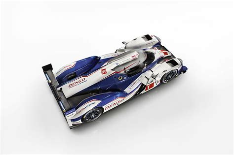 Toyota Toyota TS040 Hybrid Race Car HD Wallpaper Wallpaperbetter