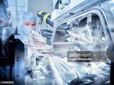 2,323 Scanning Electron Microscope Stock Photos, High-Res Pictures, and ...