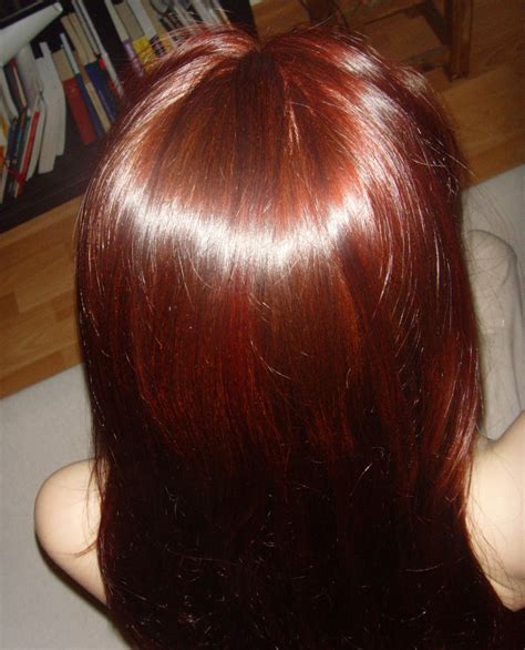 Lange Haare Henna Mahagoni