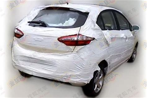 Spy Shots Chery E2 Testing In China