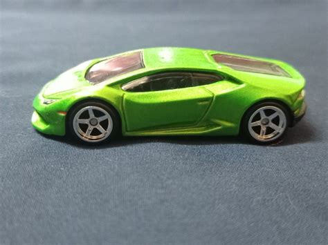 Lamborghini Huracan Green Exotic Envy Hot Wheels Hobbies Toys Toys Games On Carousell