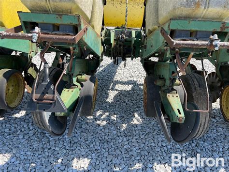 John Deere 7000 6r30 Planter Bigiron Auctions