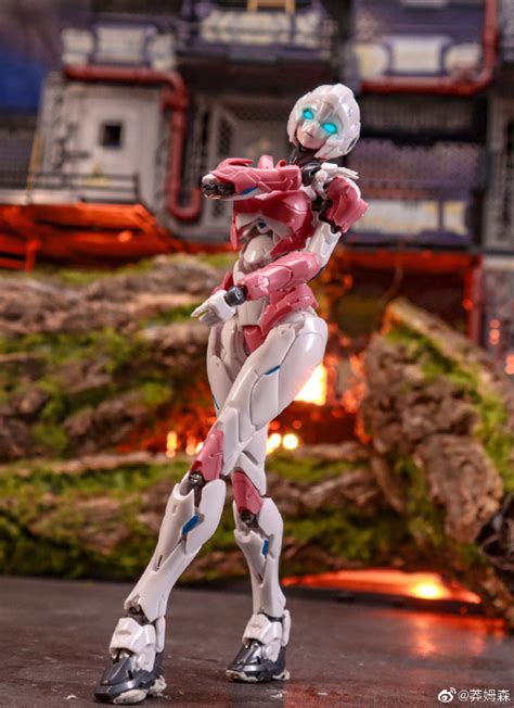 Flame Toys Furai Model Arcee Review Tfw The Boards Off