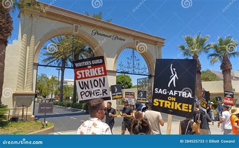 Sag Aftra And Wga Members Picket Paramount Pictures Editorial Stock