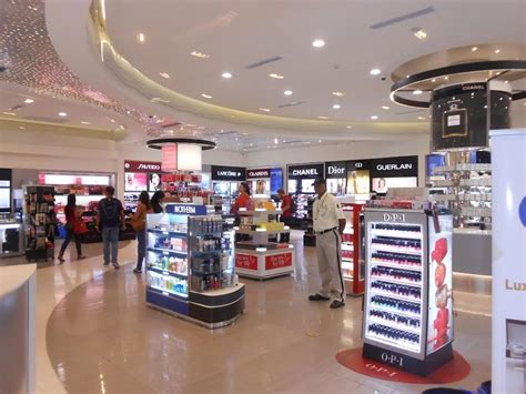 Duty Free Americas Punta Cana Stores : Punta Cana 1 Departures- Terminal B