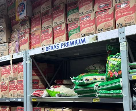 Beras Premium Langka Di Minimarket Jakarta Paling Murah Dibanderol Rp