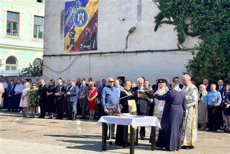 Mitropolitul Andrei de Ziua Pompierilor din România Pentru noi