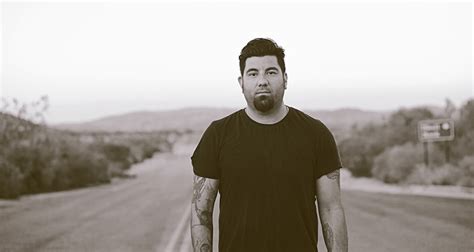 Mirá A Chino Moreno De Los Deftones Tocar Adentro De Un Volcán