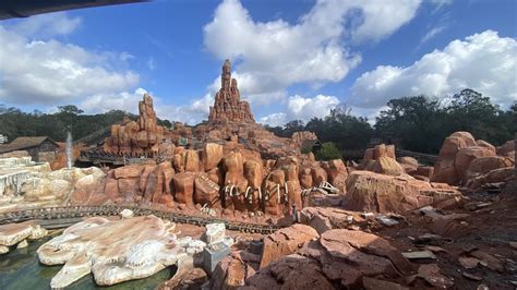 Big Thunder Mountain Railroad Full Complete Ride P Pov Magic