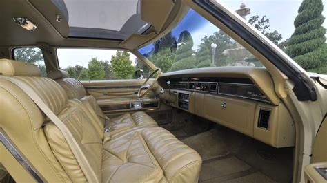 1977 Lincoln Continental Town Coupe | W4 | Dallas 2012