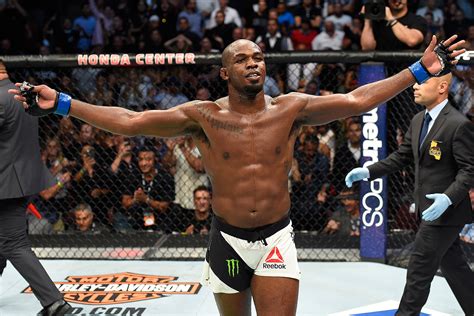 Ufc 214 Jon Jones Nocauteia Cormier E Reconquista Cinturão Veja