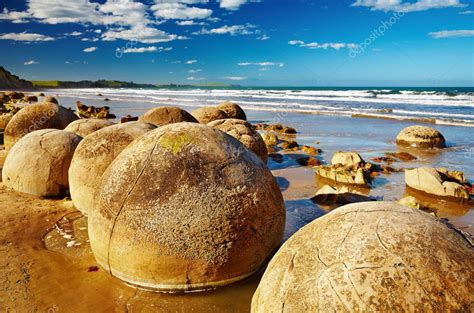 Moeraki Boulders, New Zealand — Stock Photo © muha04 #5122473