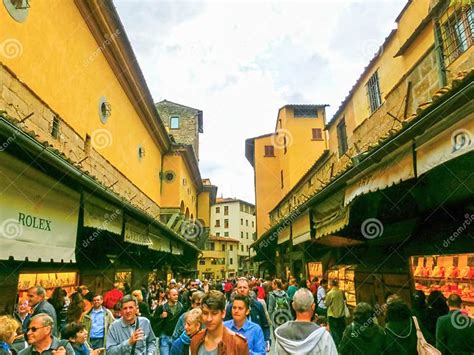 Florence Italy May 01 2014 People In Shopping Area On Ponte