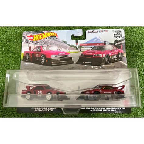 Hot Wheels Premium Twin Pack Nissan Skyline R30 Silhouette LB ER34