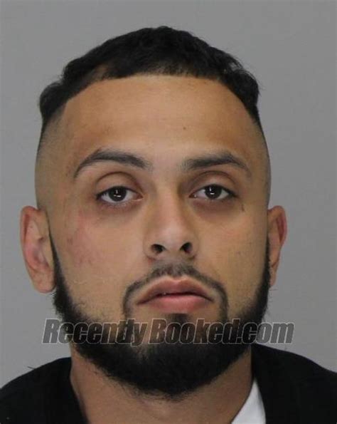 Recent Booking Mugshot For Carlos Rodriguez In Dallas County Texas