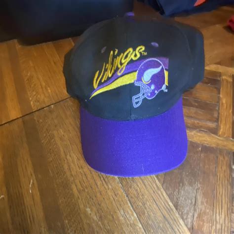 Vintage Minnesota Vikings hat! - Depop