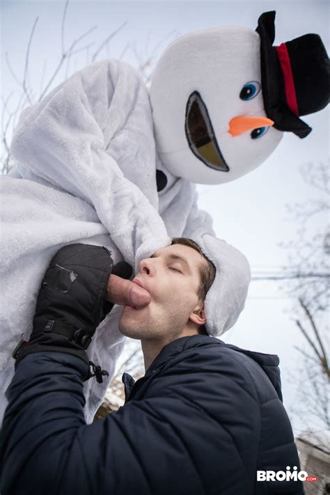 Gay Snowman Bo Sinn Fucking Twink Benjamin Blue In The Ass From Behind