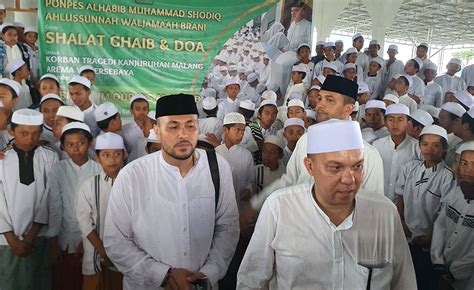 Ribuan Santri Ponpes Aswaja Brani Gelar Sholat Ghaib Dan Doa Bersama