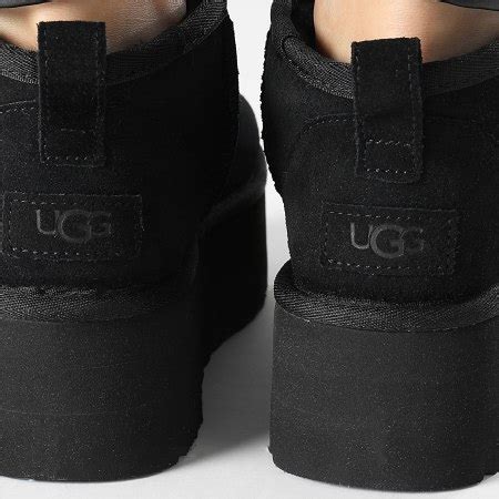 Ugg Bottines Femme Classic Ultra Mini Platform Black