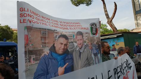 VIDEO Casal Bruciato Blindato Per Presidio Antifascista Tensione