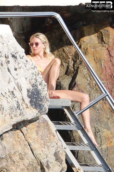 Sienna Miller Sexy Seen Flaunting Her Hot Figure In An Orange Bikini At The Beach In France Aznude