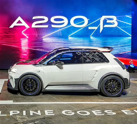 Revealed Alpine S First Electric Hot Hatch Read Cars